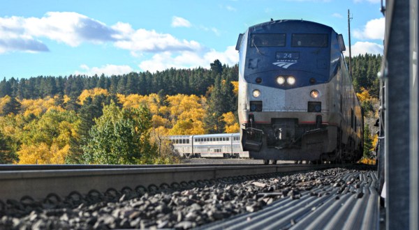 This 550-Mile Train Ride Is The Most Relaxing Way To Enjoy Montana Scenery