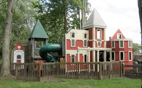 This Make-Believe Park In Illinois Will Bring Out The Imagination In Everyone