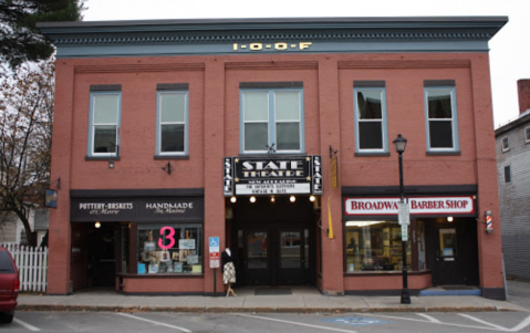 You'll Strike Gold At These 9 Must Visit Vintage Stores In Maine