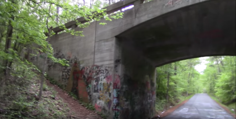 The Legend Of Virginia's Screaming Bridge Will Make Your Hair Stand On End