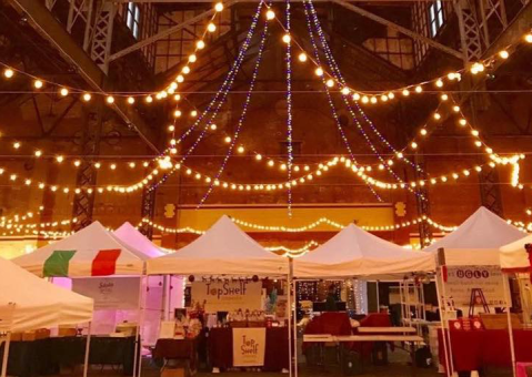 You Could Spend All Day At This Giant Vintage Marketplace In Massachusetts