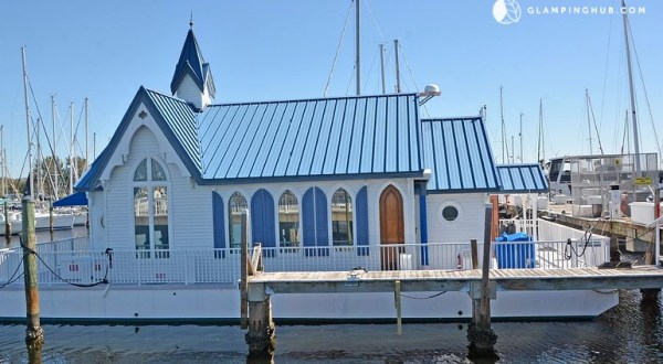 We Dare You To Stay In This Unique Florida Floating Chapel And Not Absolutely Love It