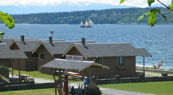 We Found The Most Affordable Waterfront Getaway In Washington And You’ll Want To Go Immediately