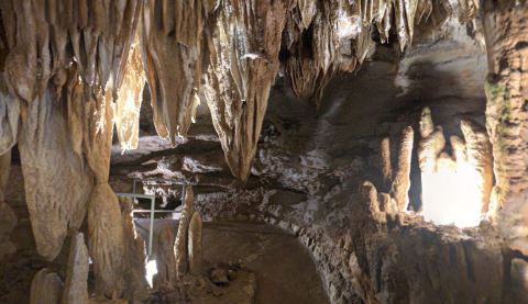 You'll Never Forget A Hike Through This Missouri Cave