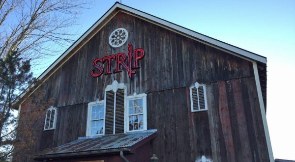 The Delicious Strip Steakhouse Is Hiding In An Old Barn Near Cleveland And It’s Begging For A Visit