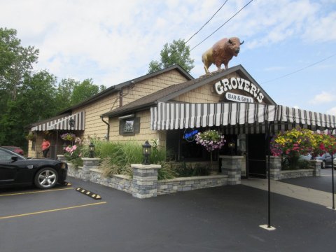 Visit This Unbelievable Restaurant Near Buffalo With The Best Burgers And Fries Around