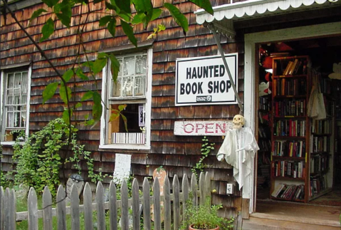You'll Love Everything About This Haunted Bookshop In Connecticut