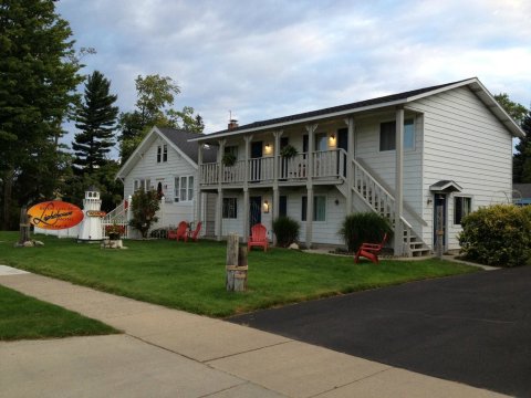 This Charming Little Motel Is One Of Michigan's Best-Kept Secrets