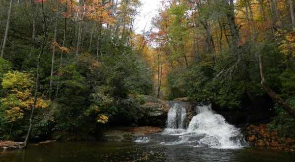 Visit The Smallest State Park In Georgia For An Autumn Adventure That Shouldn’t Be Missed