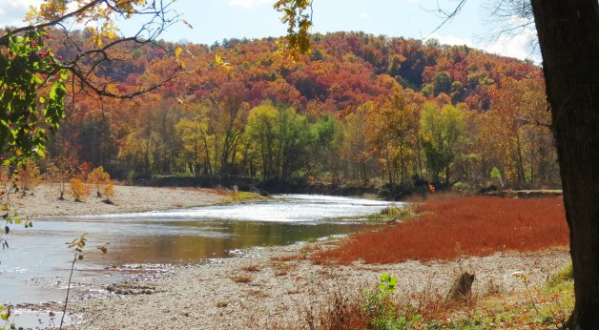 Take A Trip Down This Oklahoma River That Comes Alive With Fall Colors