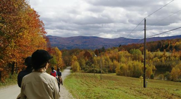 The Scenic Horseback Tour In Vermont That’s Downright Magical In The Fall