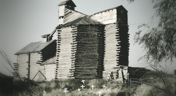 This Century-Old Mill In Idaho Is Now A Haunted House And It’s Downright Terrifying