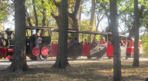 Kansas’s Pumpkin Patch Train Ride Is A Great Way To Spend A Fall Day