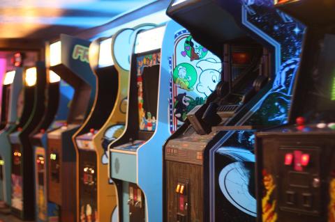 The Classic Arcade Bar In South Dakota That Will Take You Back To Your Childhood