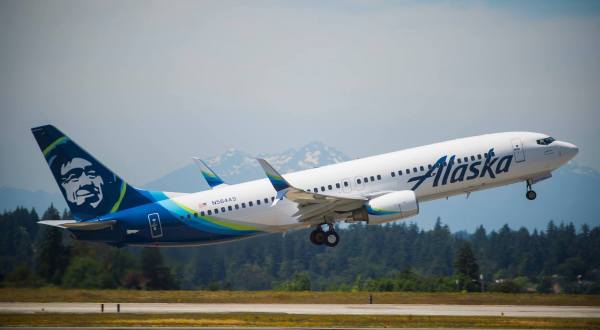 You Can Now Text Alaska Airlines’ Customer Service