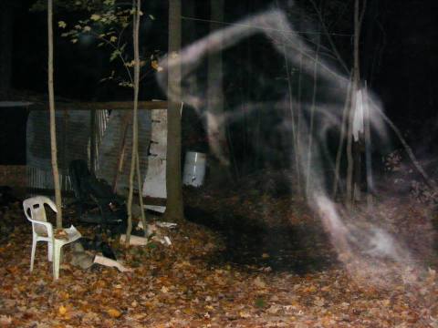 Take A 45-Minute Walk Of Terror Through This Haunted Forest In Ohio