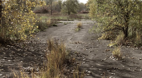 The Toxic Ghost Town Near Buffalo That You’ll Want To Stay Far Away From