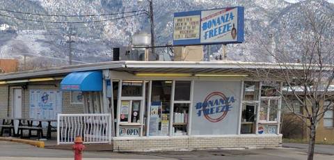 These 7 Roadside Burger Stands In Montana Are Worth Stopping For