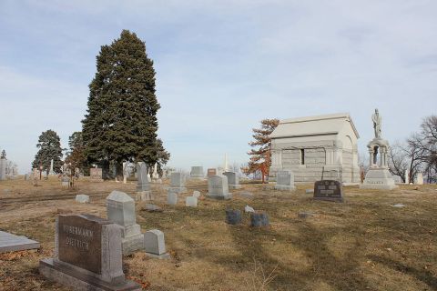 You Might Just Spot A Ghost At The Most Haunted Cemetery In Nebraska