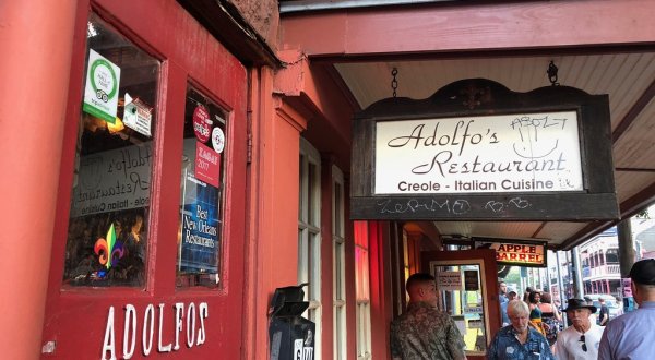 Don’t Let The Outside Fool You, This Italian Restaurant In New Orleans Is A True Hidden Gem
