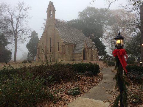 The Mississippi Chapel That's As Haunted As It Is Historic
