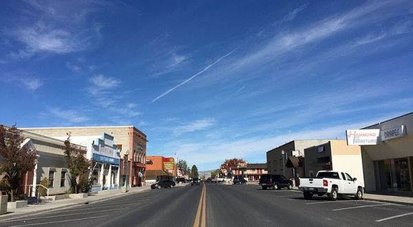 This Charming Little Farm Town In Nevada Is The Perfect Place To Get Away From It All