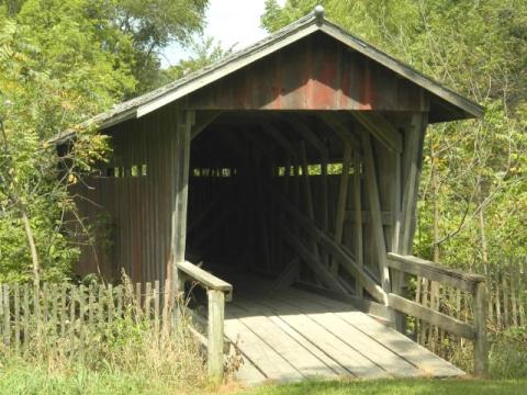 The Enchanting Covered Bridge Walk In Nebraska That's Perfect For An Autumn Day