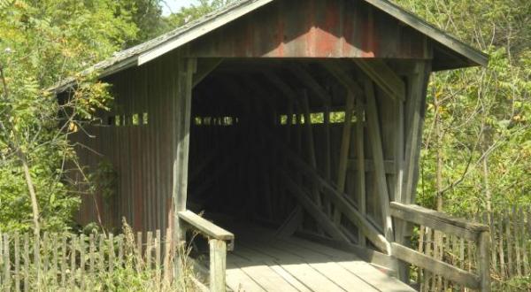 The Enchanting Covered Bridge Walk In Nebraska That’s Perfect For An Autumn Day