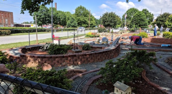 Few People Know About This Incredible Garden Railroad Right Here In North Carolina