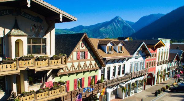 The One Scenic Town In The U.S. That Feels Exactly Like Europe