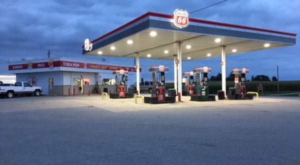 6 Unique Gas Stations In Iowa That Are Way More Than A Place To Fuel Up