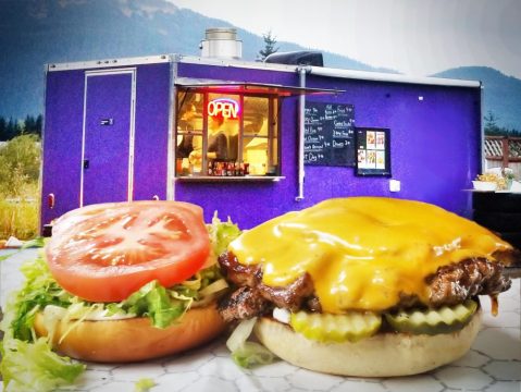 Alaskans Have Spoken And This Is The Absolute Favorite Burger In The State