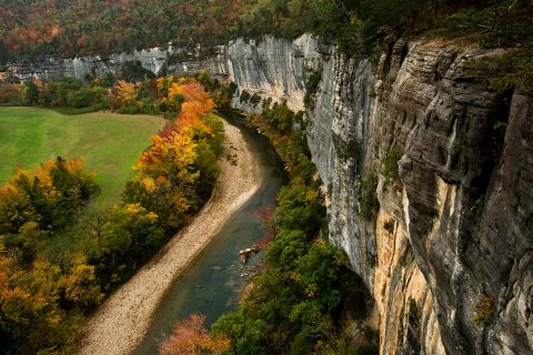 There's No Better Time To Take This Iconic Arkansas Trail Than In Fall