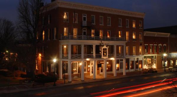 You’ll Never Forget Your Visit To The Most Haunted Restaurant In Cincinnati
