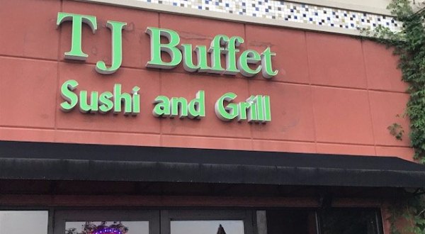 Your Stomach Will Love You For Trying These 5 Epic Buffets Around Pittsburgh