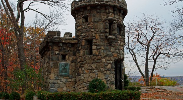 Discover A Castle With A View On This New Jersey Hike