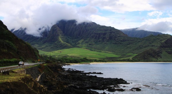 Everyone In Hawaii Should Take This Underappreciated Scenic Drive