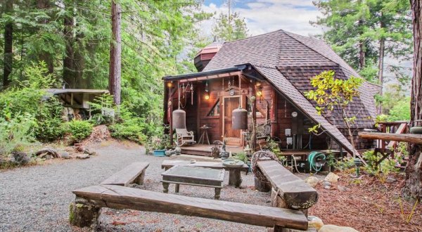 This Whimsical Cabin In Northern California Is Perfect For When You Need To Get Away From It All