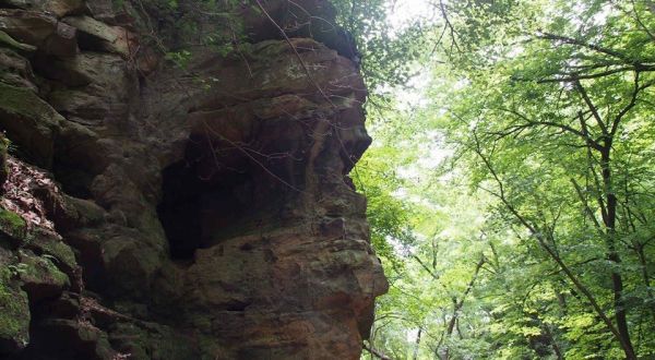You’ll Never Forget A Hike Through This Iowa Cave