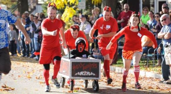There’s Nothing Else Quite Like This Creepy Casket Race In Illinois