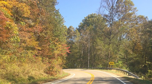 This 2-Hour Drive Through Ohio Is The Best Way To See This Year’s Fall Colors