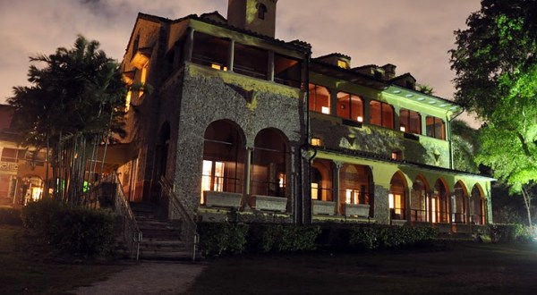 Take A Haunted History Tour Of This Florida Estate With Real Paranormal Investigators