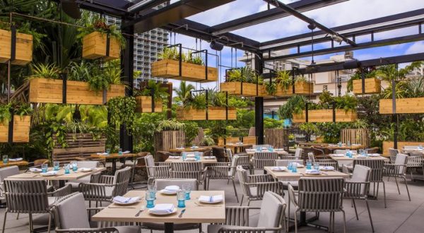 The New Hawaii Seafood Restaurant That’s Perfect For Your Next Outing