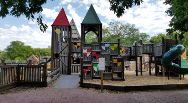 The Amazing Playground Fort In Nebraska That Will Bring Out The Child In Us All
