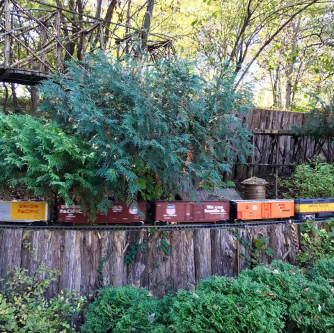 Few People Know About This Incredible Garden Railroad Right Here In Nebraska