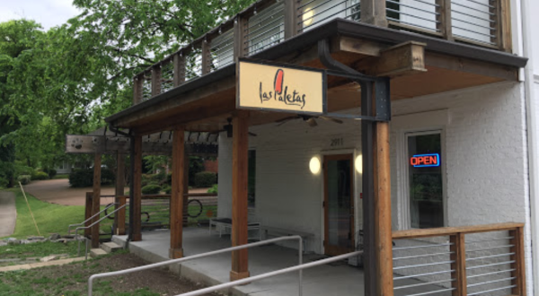 You’re Sure To Love This Tennessee Eatery Dedicated Just To Popsicles
