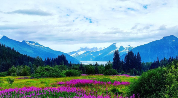 A Stay At This Luxurious Bed & Breakfast In Alaska Is A True Escape