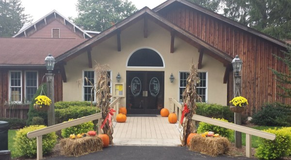 This All-You-Can-Eat Amish Buffet In Maryland Is What Dreams Are Made Of