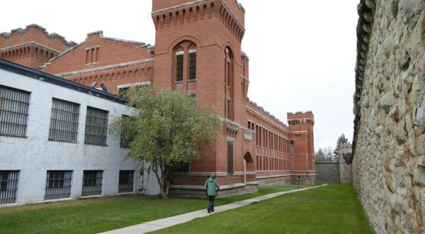 This Ghost Hunt In A Former Montana Prison Isn’t For The Faint Of Heart