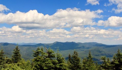 This Hike Is The Easiest Way To Summit One Of New Hampshire's High Peaks